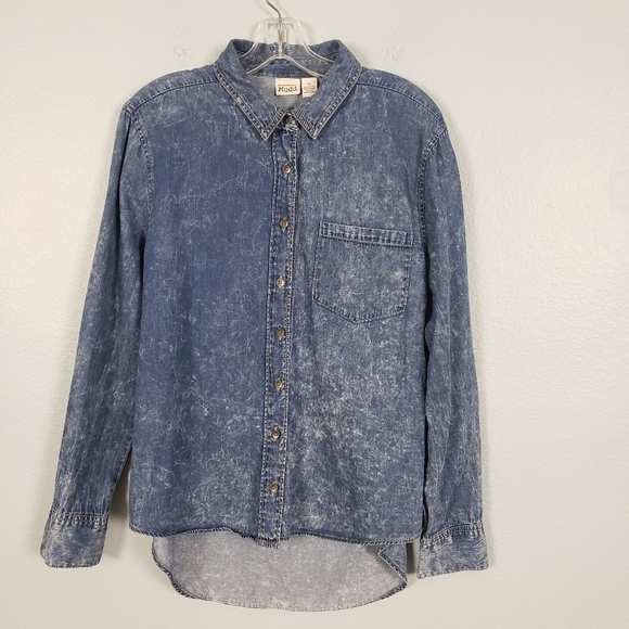 MUDD Acid Washed Cutout Back Hi Low Hem Button Down Denim Shirt Sz XL - Picture 2 of 8